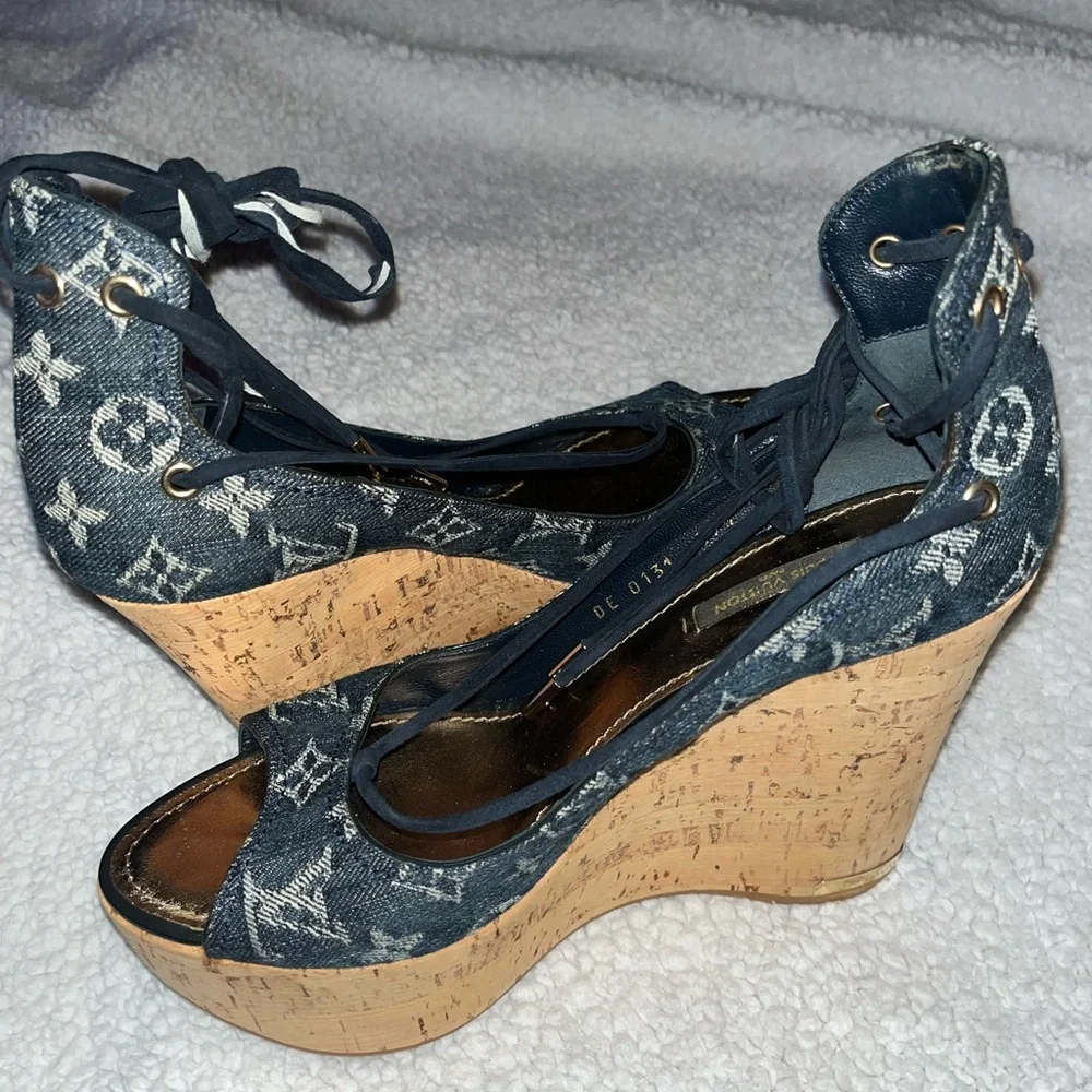 Louis Vuitton but years heel
